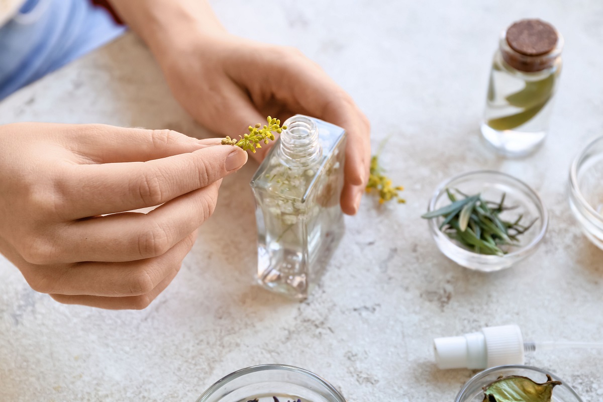 A água perfumada é uma solução simples para o mau cheiro - Reprodução AdobeStock