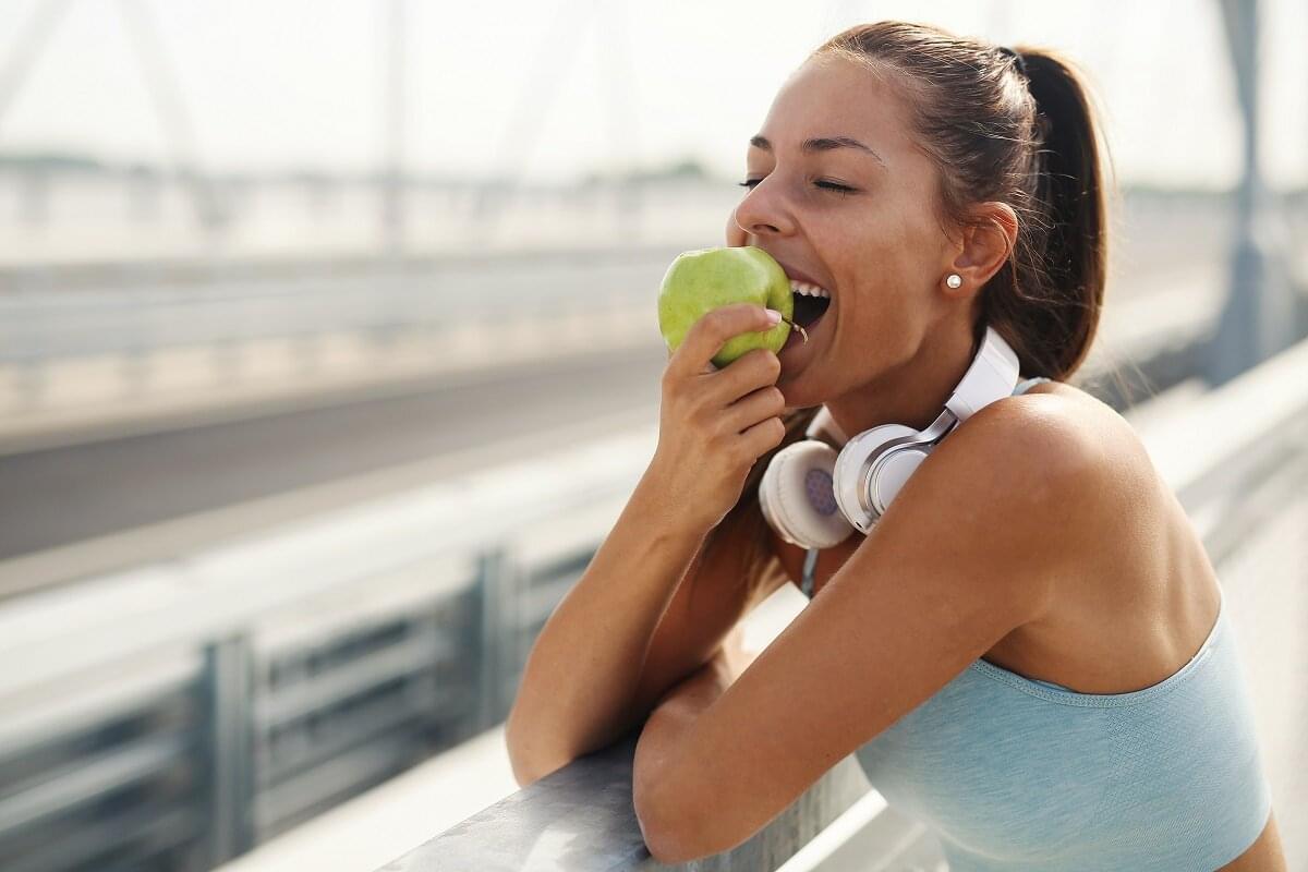 A alimentação é o terceiro pilar para você manter o bem-estar - Reprodução AdobeStock
