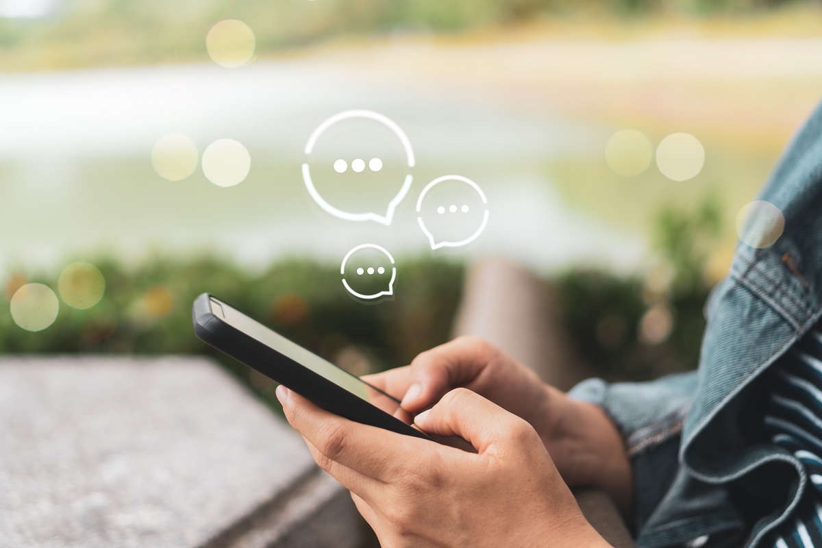 O órgão monetário orienta que o cidadão ignore mensagens e não clique em links enviados pelas redes sociais - Reprodução AdobeStock
