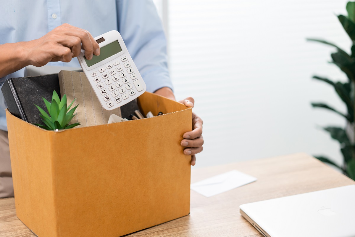 O seguro-desemprego oferece segurança financeira até que o trabalhador encontre um novo emprego - Reprodução AdobeStock
