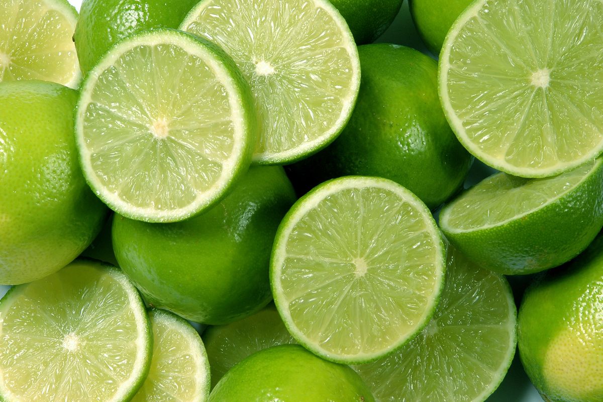 Use limão na faxina - Reprodução Canva