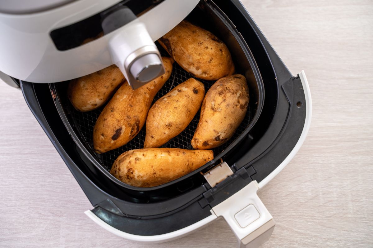 airfryer para esquentar comida - Reprodução Canva