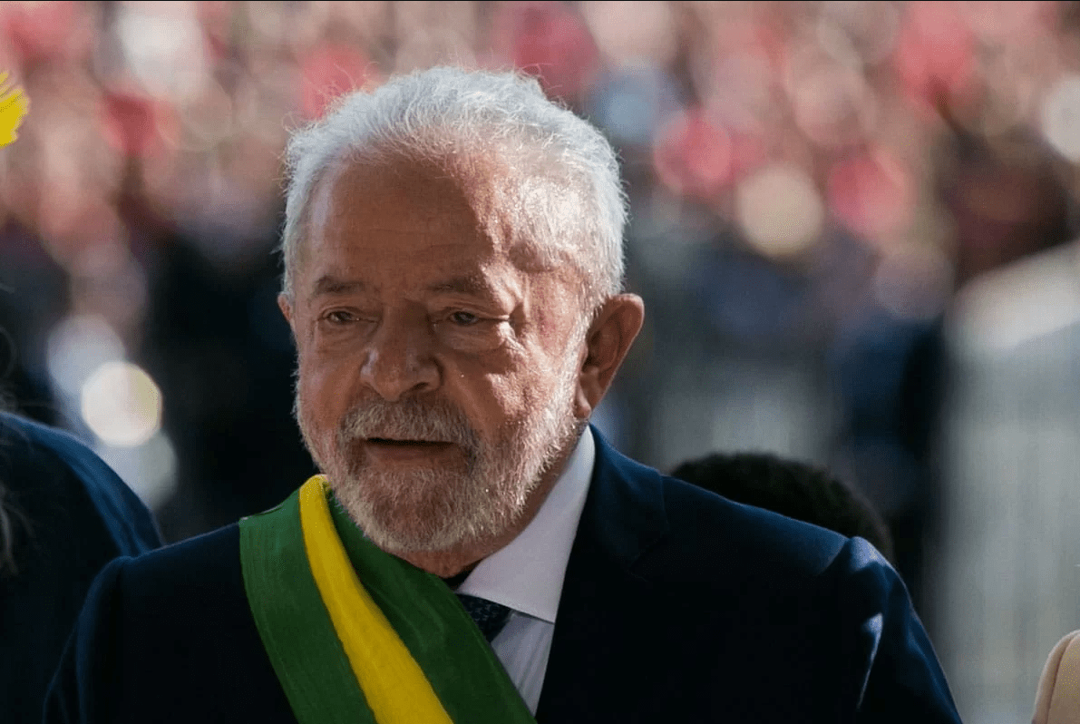Lula planeja visitar estados brasileiros ainda em janeiro