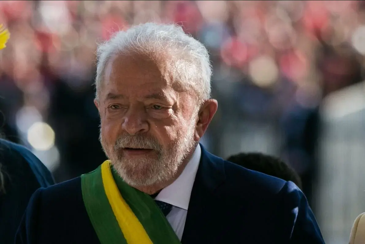 Lula planeja visitar estados brasileiros ainda em janeiro