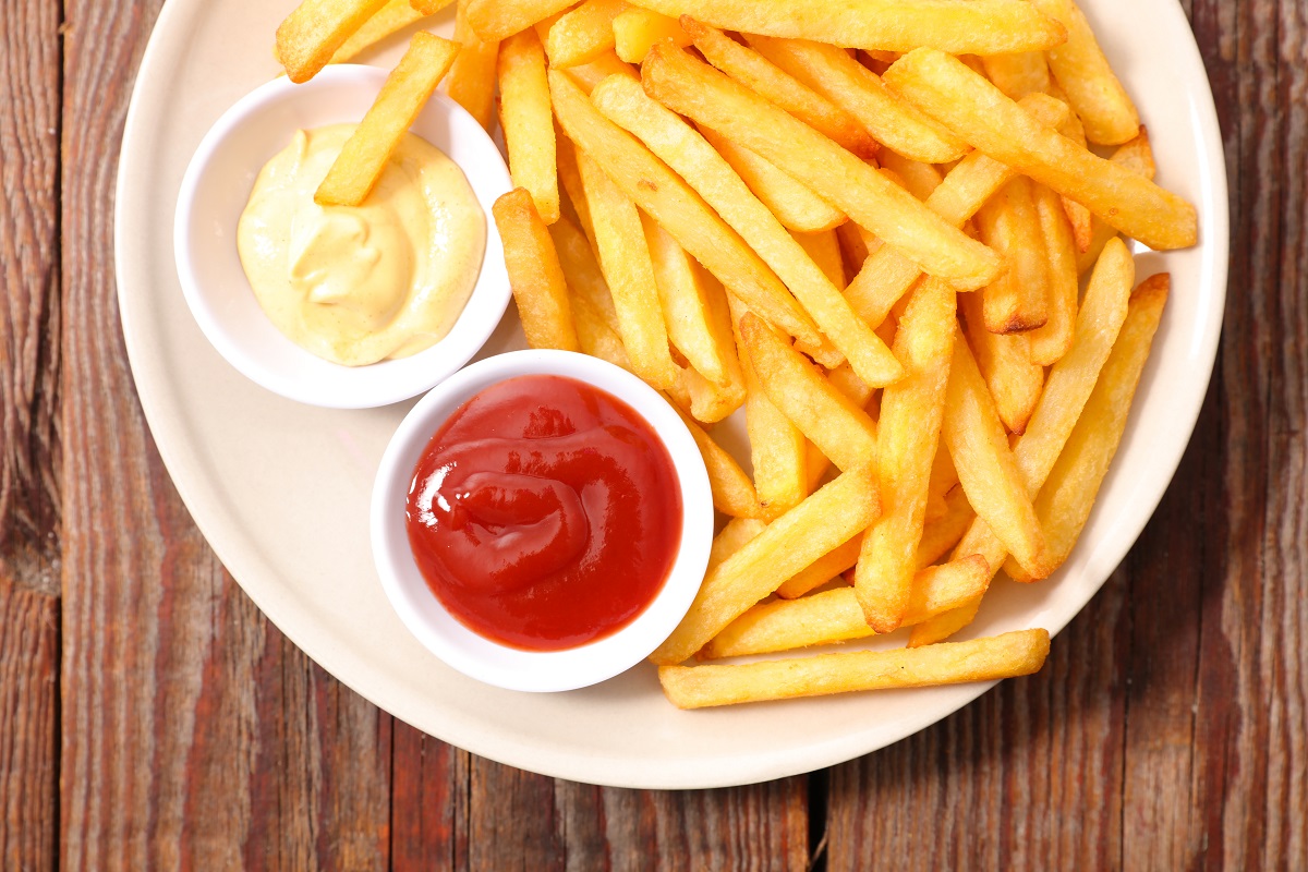 É possível deixar a sua batata frita crocante e sequinha de uma forma muito simples - Reprodução AdobeStock