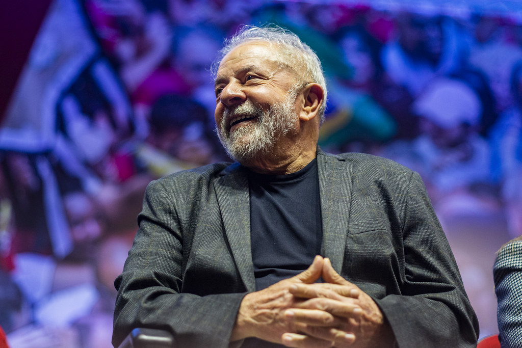 Lula embarca rumo a Casa Branca