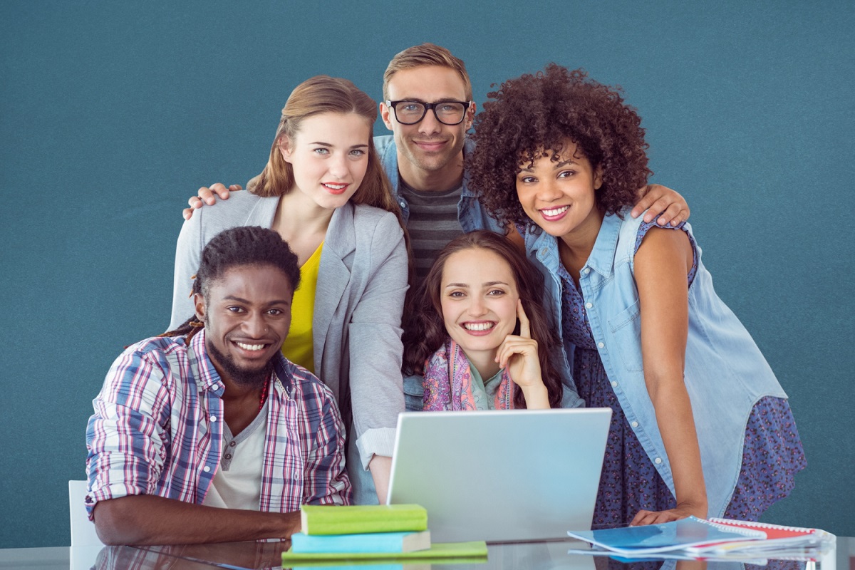 Financiamento para alunos de graduação está disponível através deste programa - Reprodução Freepik