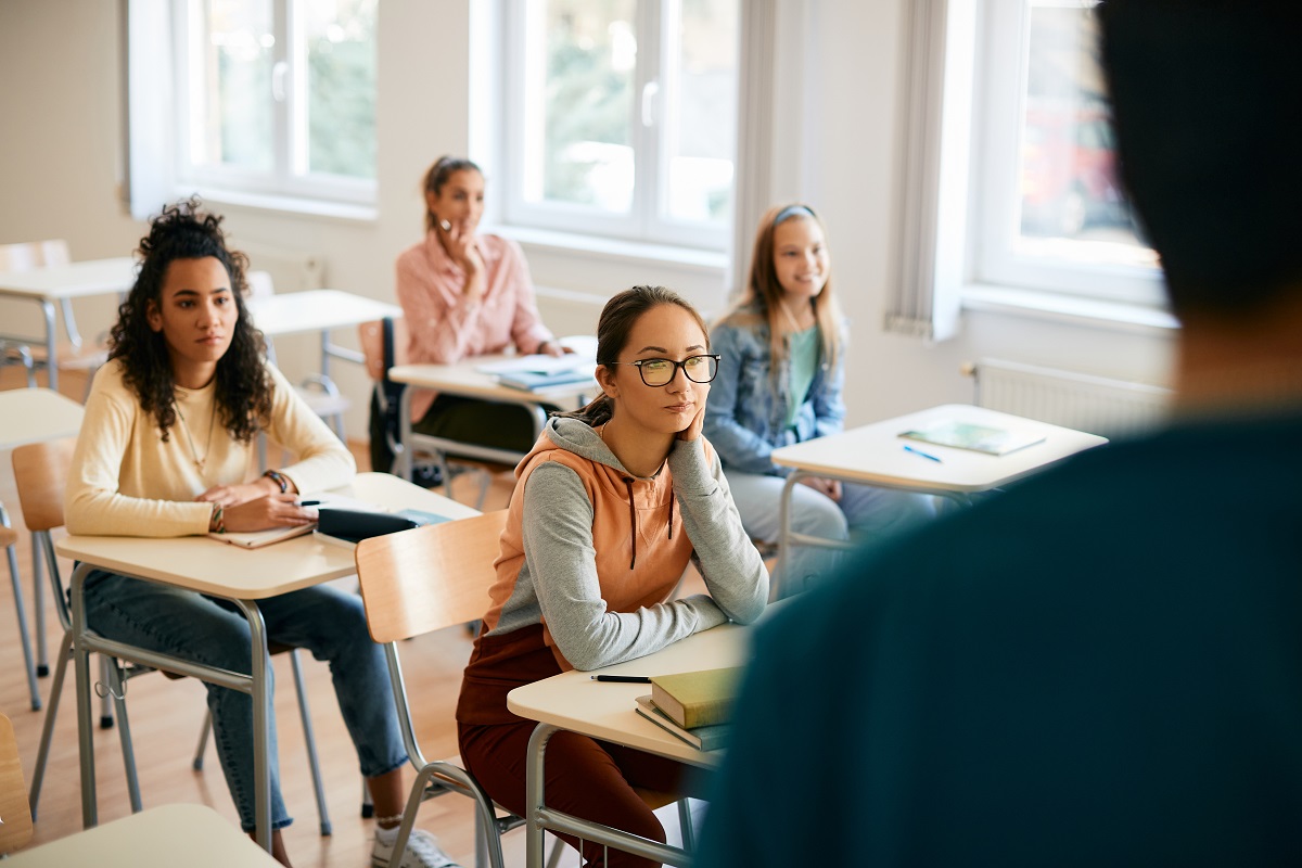 Os alunos que já concluíram o ENEM podem se inscrever no Fies 2023 - Reprodução AdobeStock