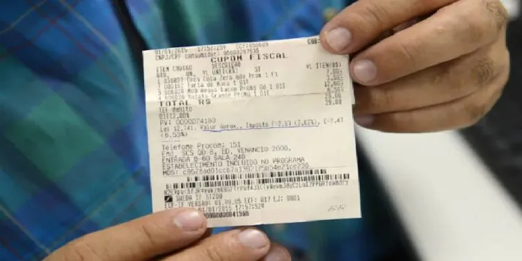 CPF na Nota Fiscal Imagem Wilson Dias Agência Brasil