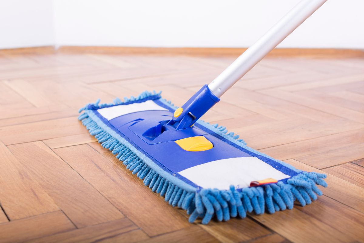 Seu piso vai ficar brilhando-Reprodução Canva Seu piso vai ficar brilhando-Reprodução Canva