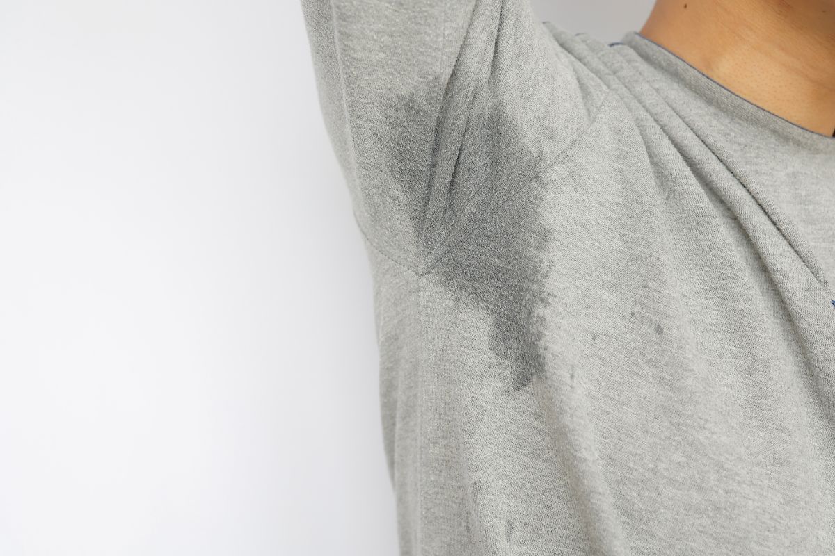 eliminar mau odor da axila- Reprodução Canva