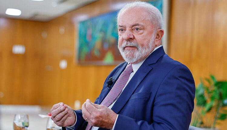 Lula diz que feriados no sábado em 2024 ajudarão a economia; saiba mais