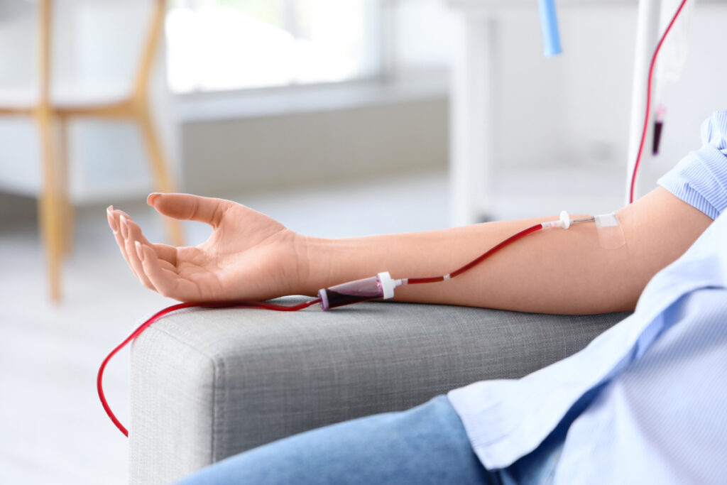 Doação de sangue pode passar a salvar sua CNH de ser SUSPENSA