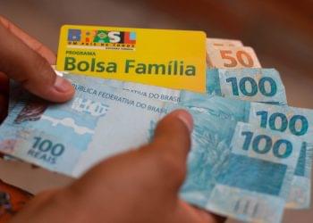 PIX de R$ 600 + 5 BENEFÍCIOS EXTRAS: Veja como aumentar o valor do BOLSA FAMÍLIA em FEVEREIRO