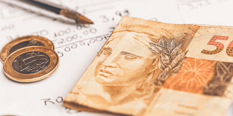 COMUNICADO IMPORTANTE do Serasa para brasileiros com dívidas há mais de 5 anos