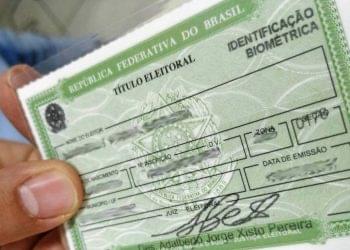 Posso pagar multa eleitoral com PIX? Veja como quitar débitos para participar das eleições