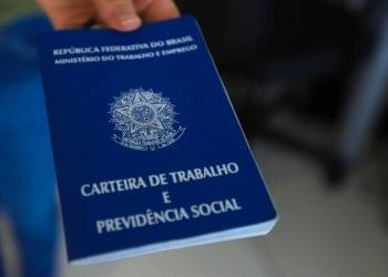 Trabalho em feriados: Veja o que já se sabe sobre as novas regras que estão prestes a sair