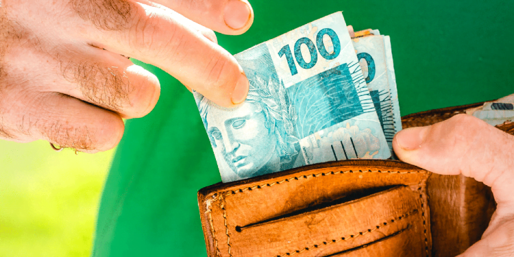 Cidadãos com dívidas podem renegociar direto nos Correios através do Desenrola Brasil