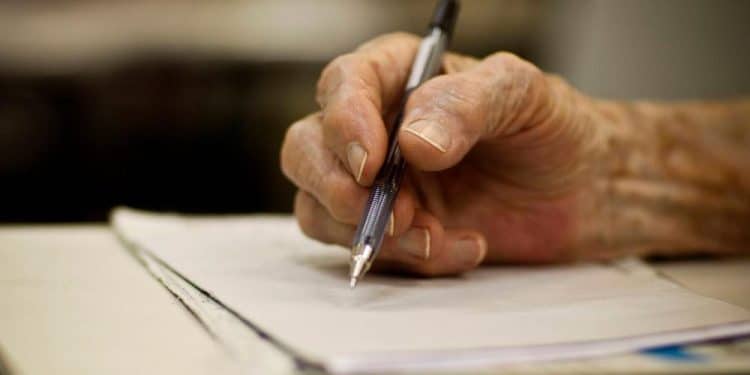 IDOSOS com mais de 60 anos recebem ÓTIMA NOTÍCIA e vibram de alegria