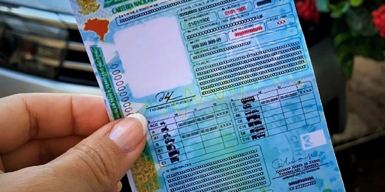Renovação da CNH com DESCONTO; saiba tudo sobre a iniciativa