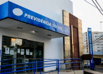 Escândalo: Aposentadorias sofrem Farra de Descontos e geram R$ 2 bi em 12 meses