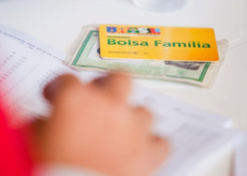 URGENTE: Pagamento do Bolsa Família de R$ 600 Suspenso devido à Estagnação
