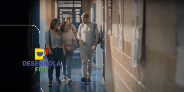 Ainda dá tempo de participar do Desenrola Fies! Confira os DESCONTOS oferecidos