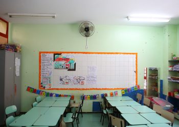 Martelo batido! Governo anuncia a construção de 1.1178 creches e escolas