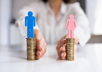 Governo divulga iniciativa para REDUZIR diferença salarial entre homens e mulheres