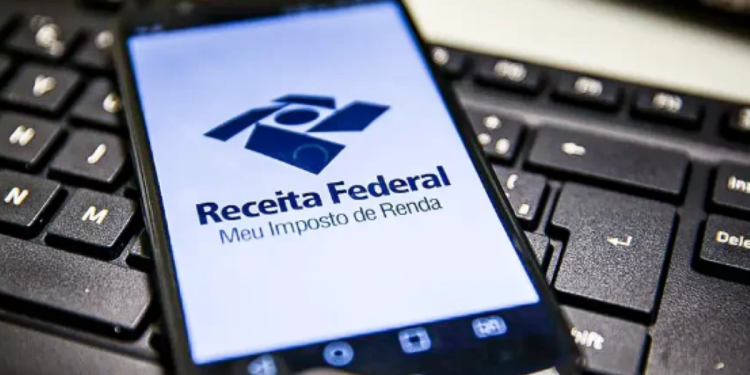 ISENÇÃO do Imposto de Renda: Milhões são beneficiados com novo limite de R$2.824