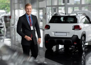 40 VAGAS de emprego: Fábrica da BYD fará seleção ONLINE; Saiba como se candidatar