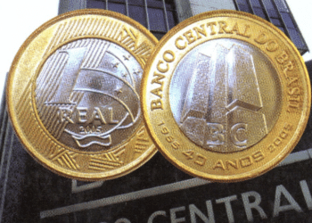 Moeda Comemorativa de 1 REAL dos 40 anos do Banco Central valendo quase R$3 MIL