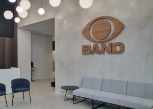 Trabalhar na Band é uma ótima chance de aprendizado e também para dar uma grande guinada na sua carreira.