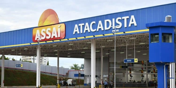 Assaí Atacadista abre mais de 1600 vagas para Processo Seletivo! Imagem: Assaí Atacadista
