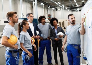 O SENAI está com 52 Vagas para cursos GRATUITOS, com bolsa-auxílio de até R$ 600 mensais! Saiba como se candidatar