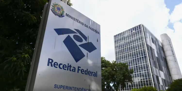 Receita Federal confirma pedido para novo concurso. Imagem: Agência Brasil