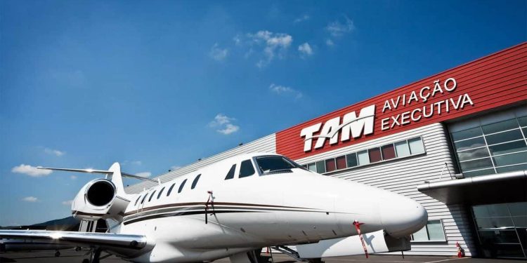 TAM contrata para viação executiva: chance de estar em ÓTIMO AMBIENTE DE TRABALHO