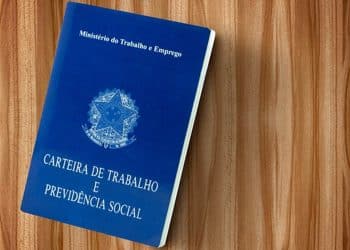 Quer Trabalhar? Feira Tem VAGAS para Servente, Garçom e Motorista!”
