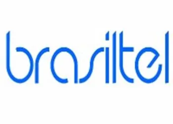 Quer trabalhar de casa? BrasilTel oferece 10 vagas com salário e celular disponível!