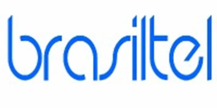 Quer trabalhar de casa? BrasilTel oferece 10 vagas com salário e celular disponível!