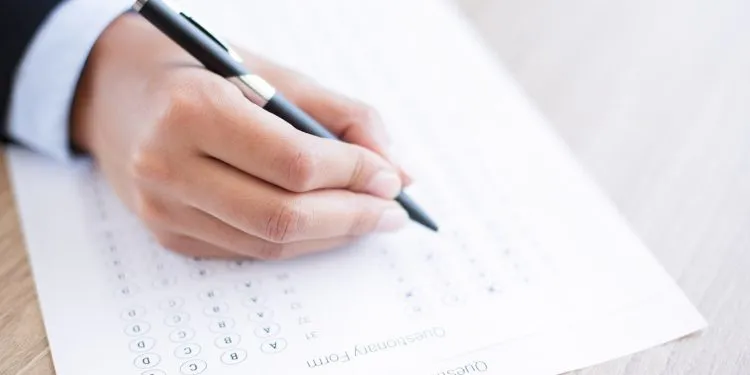 Veja as principais informações do edital! Imagem: Freepik