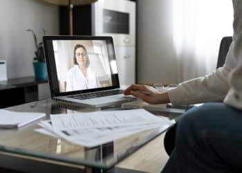 Confira quais são os Cursos gratuitos e online oferecidos pelo MEC! Imagem: Freepik