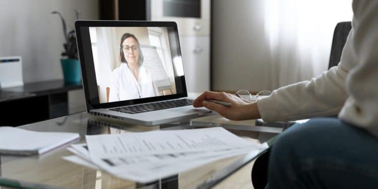 Confira quais são os Cursos gratuitos e online oferecidos pelo MEC! Imagem: Freepik