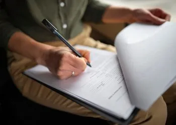 Inscrições para o concurso EPE encerram hoje! Imagem: Freepik