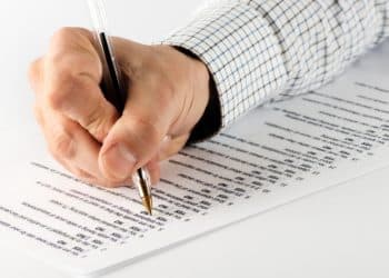 Concursos com editais divulgados! Imagem: Canva