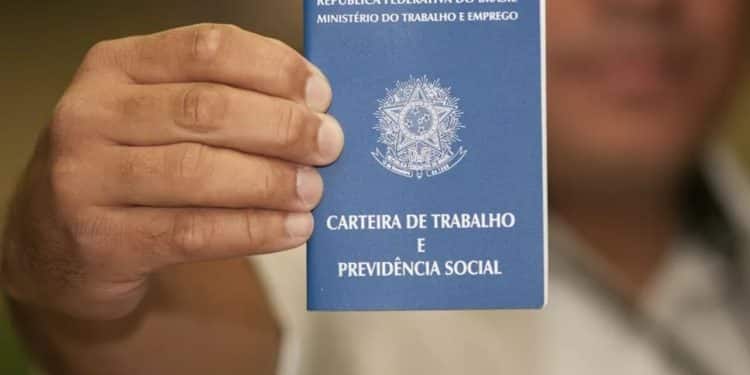 Oportunidade de Trabalho: Vagas de Emprego com Salários de Até R$ 2.233!