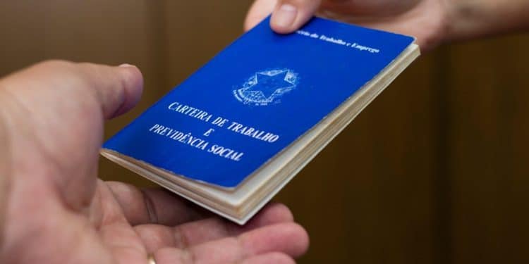 Trabalhe em Congonhas: Sine Oferece Vagas com Remuneração de até R$ 2.500