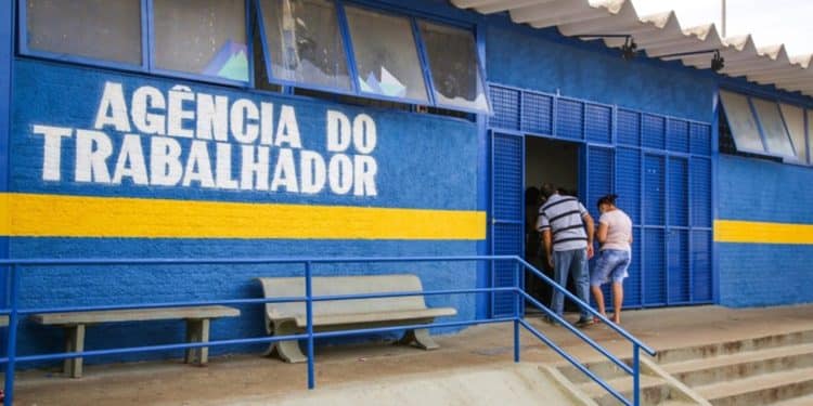 Trabalho em destaque: Agência do Trabalhador oferece mais de 900 vagas