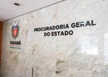 Procuradoria Geral do Estado do Paraná Abre Concurso Com Remuneração de R$ 32,3 Mil