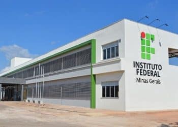 IF Lança Novo Processo Seletivo para Professores: Ganhe R$ 6 Mil e Vale-Alimentação de R$ 1.000!